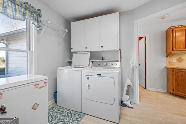 $489,000 | 605 Chenocetah Drive, Cornelia, GA 30531