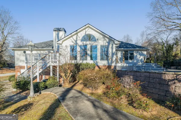 $489,000 | 605 Chenocetah Drive, Cornelia, GA 30531