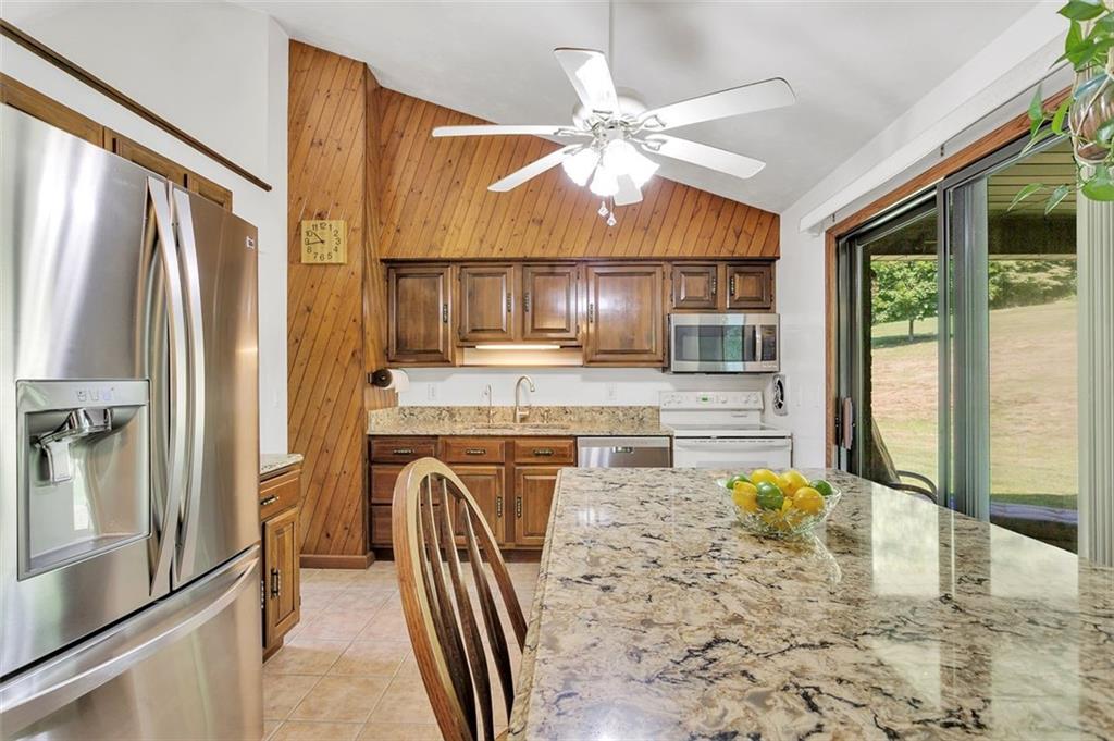 308 Mack Road West Sunbury, PA 16061 - Photo 14 of 25 Gallery Image 14