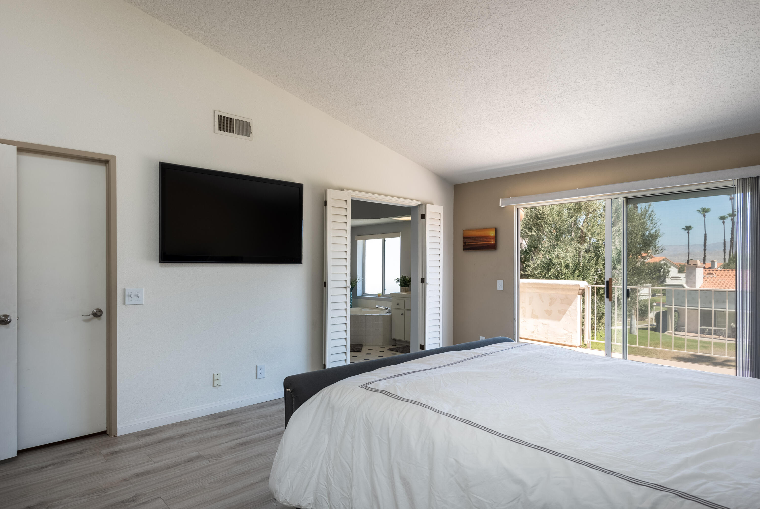 174 Firestone Drive Palm Desert, CA 92211 - Photo 20 of 45 174firestonedrive-hr-20