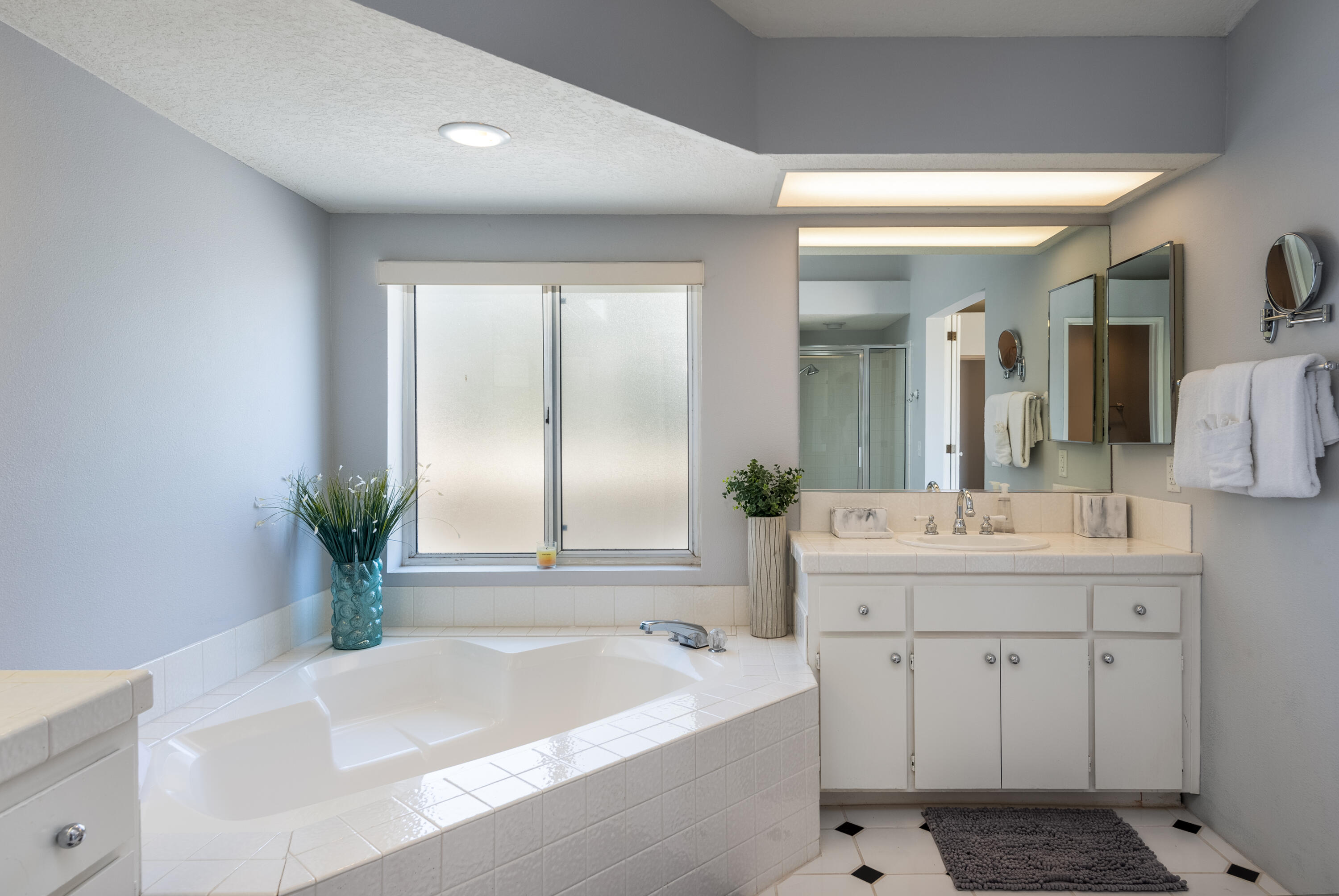 174 Firestone Drive Palm Desert, CA 92211 - Photo 23 of 45 174firestonedrive-hr-23