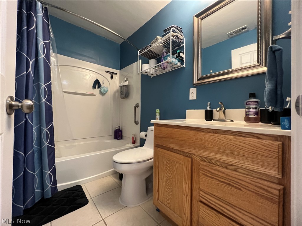 6821 Franke Road Middleburg Heights, OH 44130 - Photo 14 of 24
