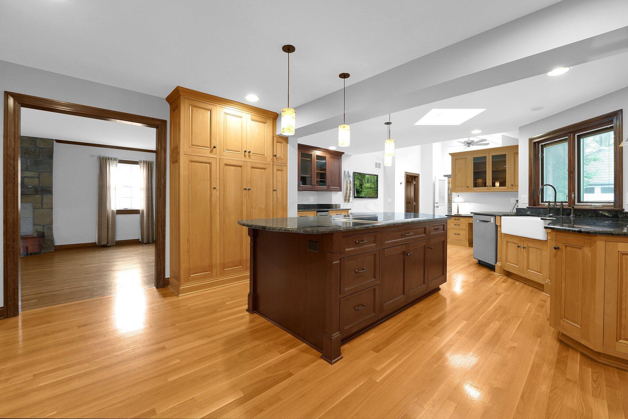1799 Baldridge Road Columbus, OH 43221 - Photo 27 of 57 10-web-or-mls-1799-baldridge-rd
