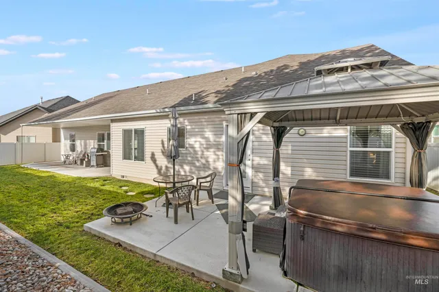 $569,000 | 2734 Meadowbrook Drive, Twin Falls, ID 83301