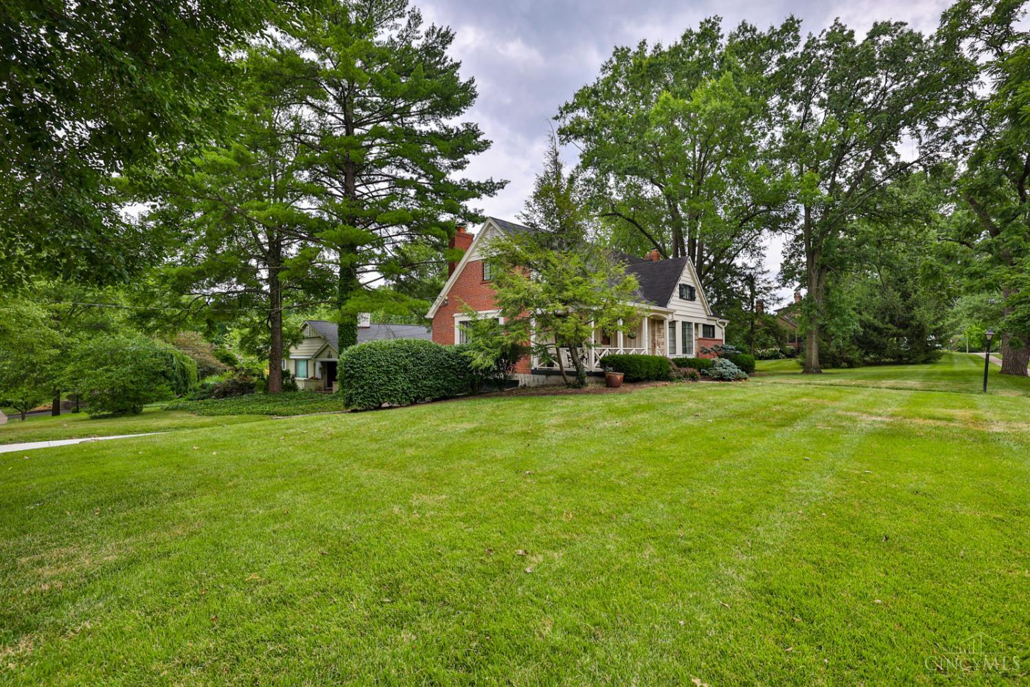 926 Reily Road Wyoming, OH 45215 - Photo 36 of 39