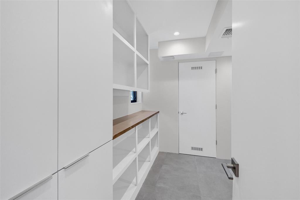 715 North Elm Street Sherman, TX 75090 - Photo 23 of 39