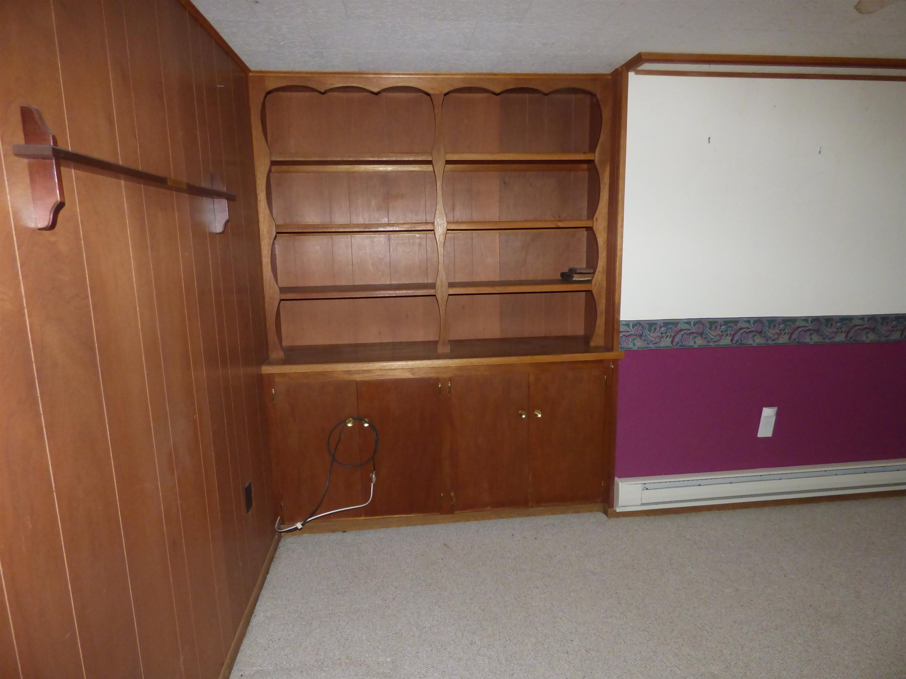 314 South Main Street Elizabeth, IL 61028 - Photo 23 of 43 a view of an empty room