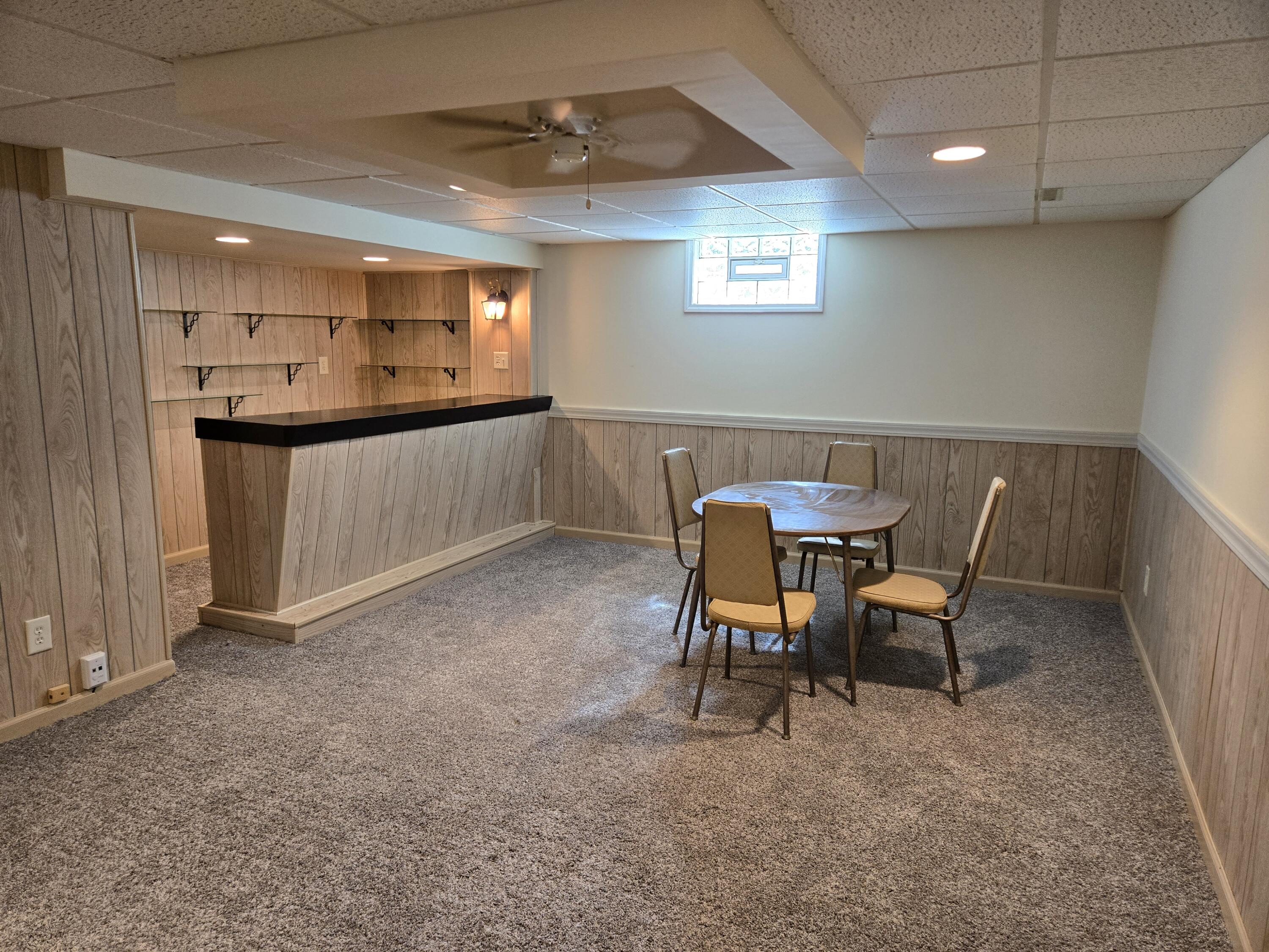 1828 Wren Drive Munster, IN 46321 - Photo 22 of 36 a view of a dining room with furniture