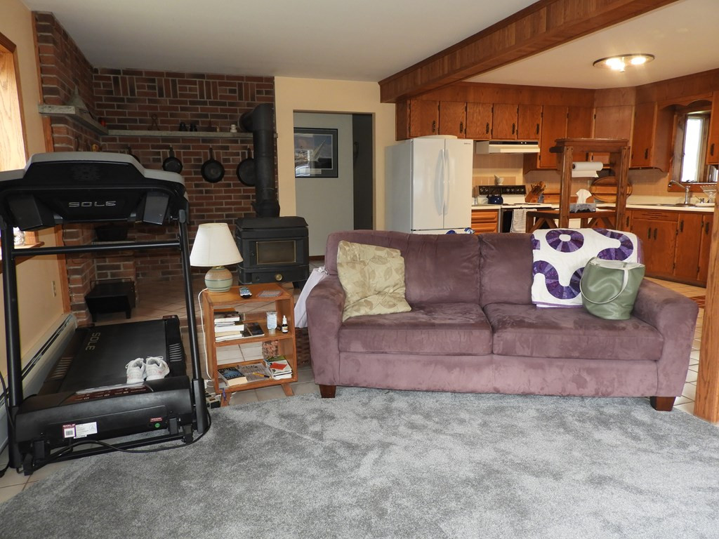 6 Parrotte Way Peru, NY 12972 - Photo 7 of 39 Gallery Image 7