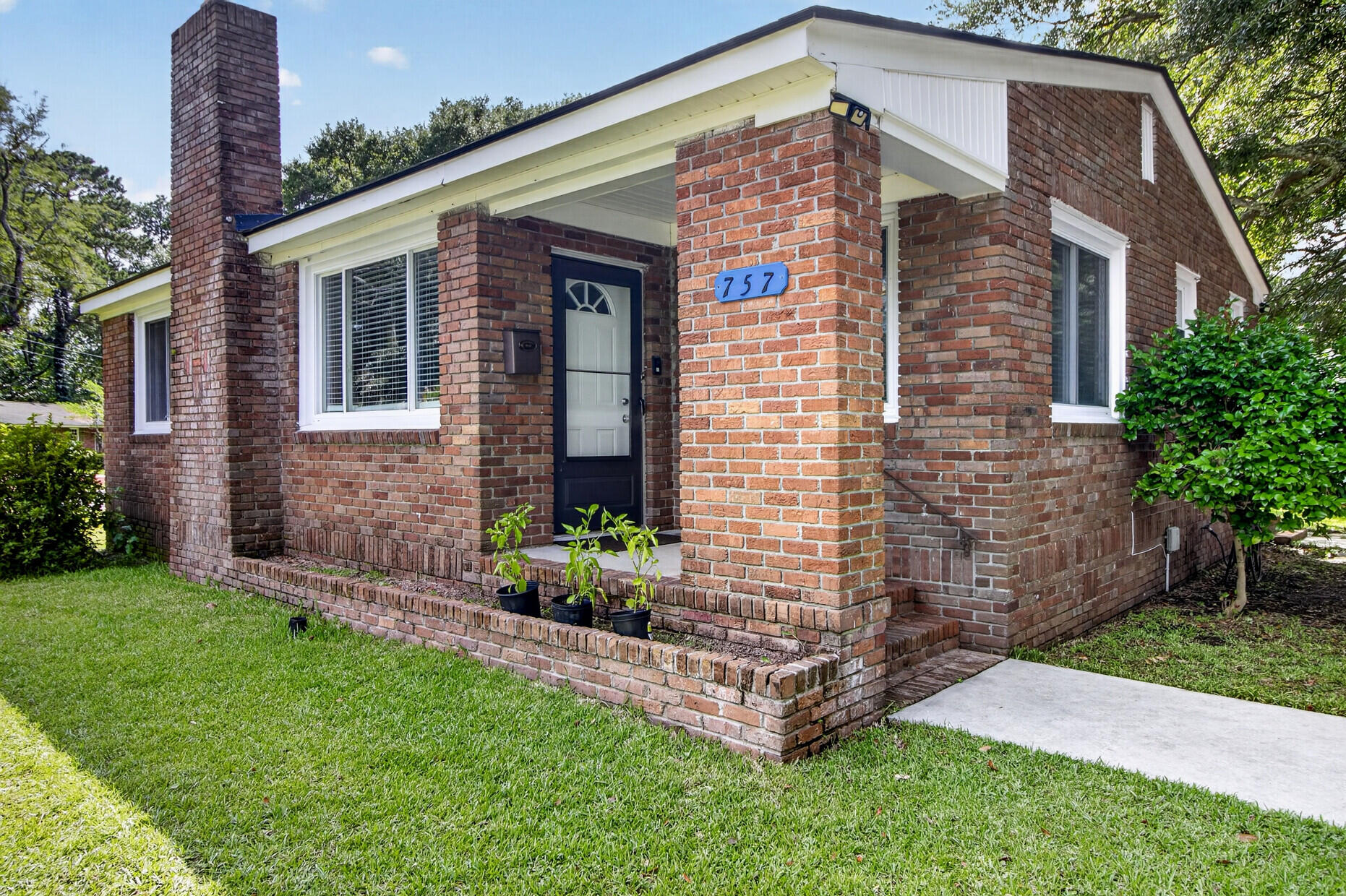 757 Longfellow Road Charleston, SC 29407 - Photo 4 of 30