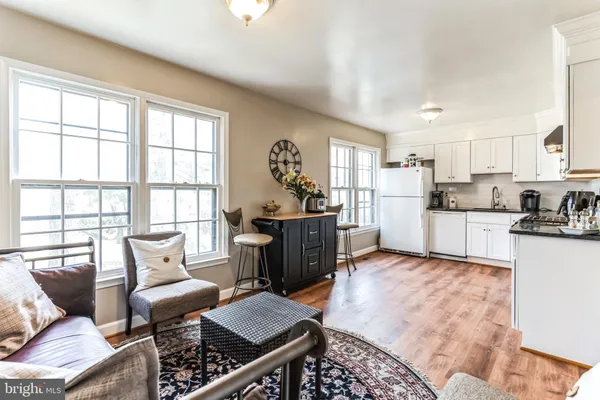 $3,250 | 4926 Carriagepark Road, Fairfax, VA 22032