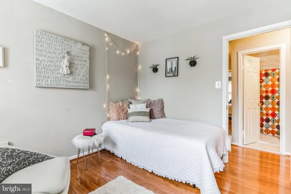 $3,250 | 4926 Carriagepark Road, Fairfax, VA 22032