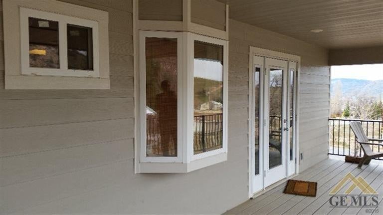 18320 Arosa Road Tehachapi, CA 93561 - Photo 7 of 8 Gallery Image 7