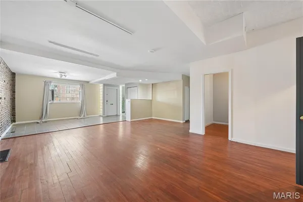 $315,000 | 6644 Gravois Avenue, St. Louis, MO 63116