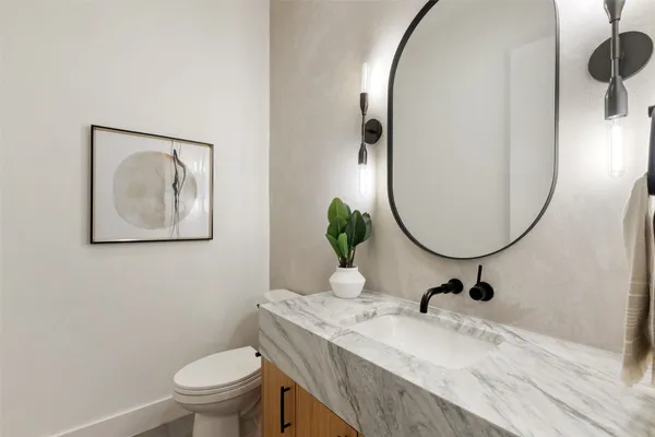 $2,250,000 | 2611 Oak Crest Avenue, Unit A & B, Austin, TX 78704