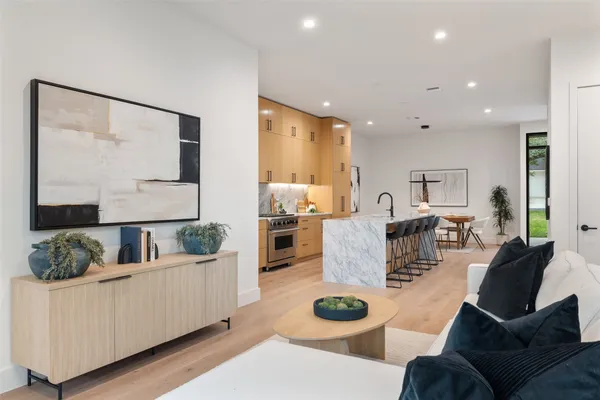 $2,250,000 | 2611 Oak Crest Avenue, Unit A & B, Austin, TX 78704