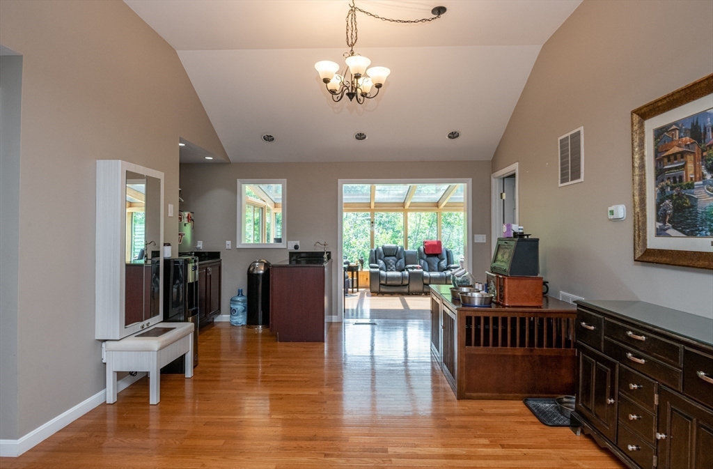 7 Wildwood Road Danvers, MA 01923 - Photo 16 of 42 Gallery Image 16