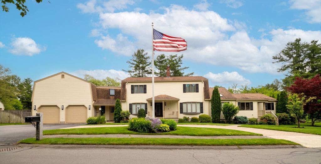 7 Wildwood Road Danvers, MA 01923 - Photo 2 of 42 Gallery Image 2
