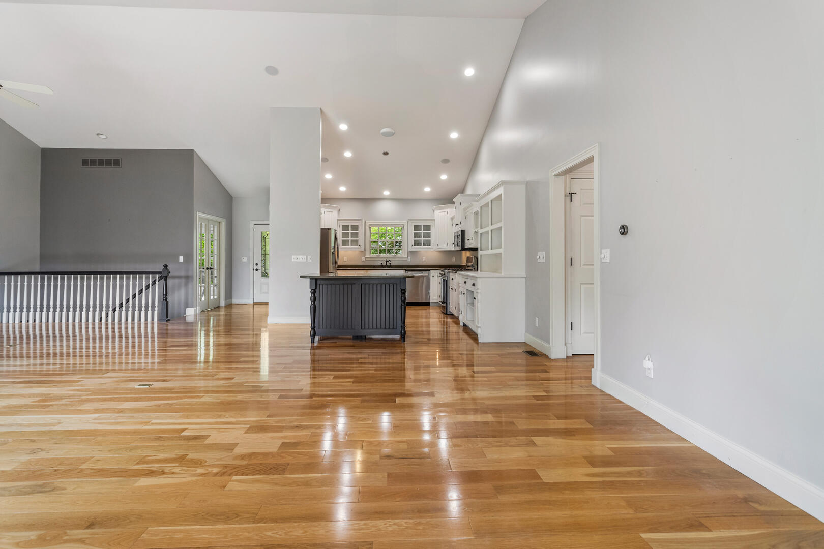 2410 Wendover Place Champaign, IL 61822 - Photo 17 of 68