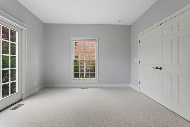 $599,900 | 2410 Wendover Place, Champaign, IL 61822