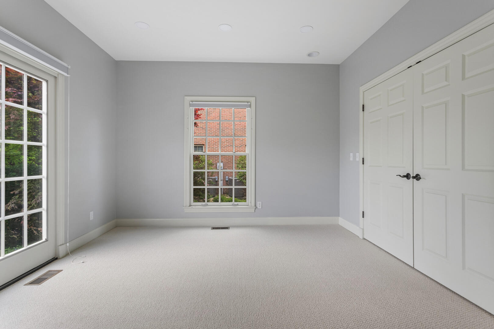 2410 Wendover Place Champaign, IL 61822 - Photo 36 of 68