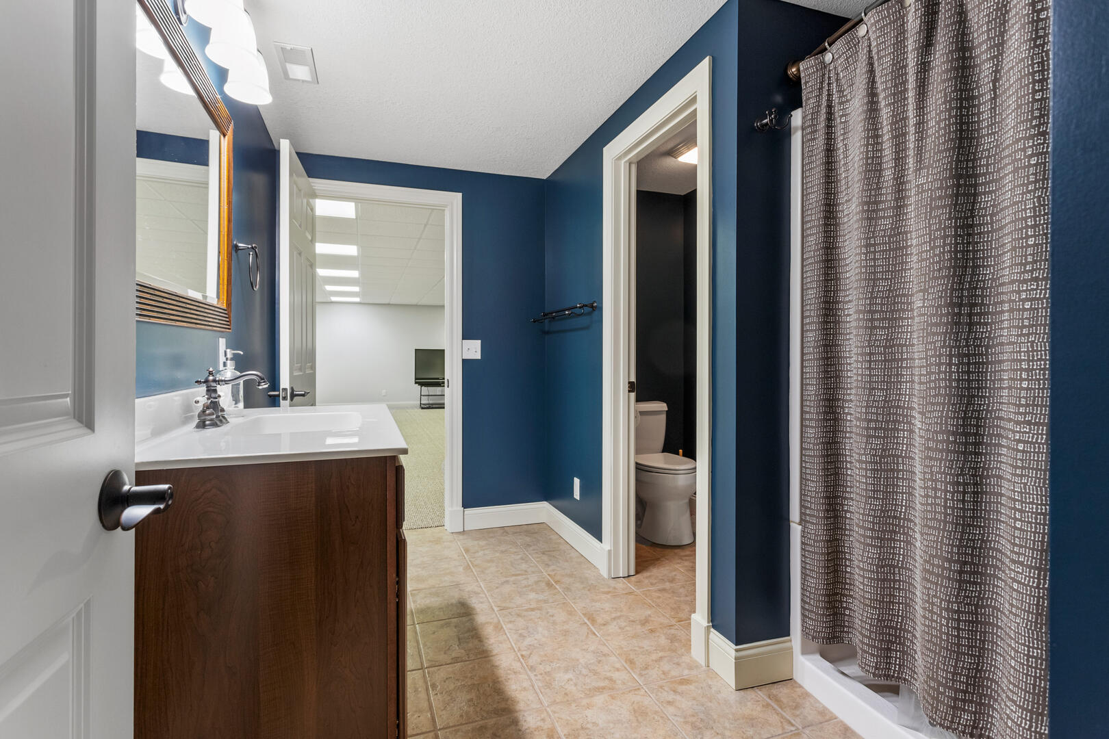 2410 Wendover Place Champaign, IL 61822 - Photo 47 of 68