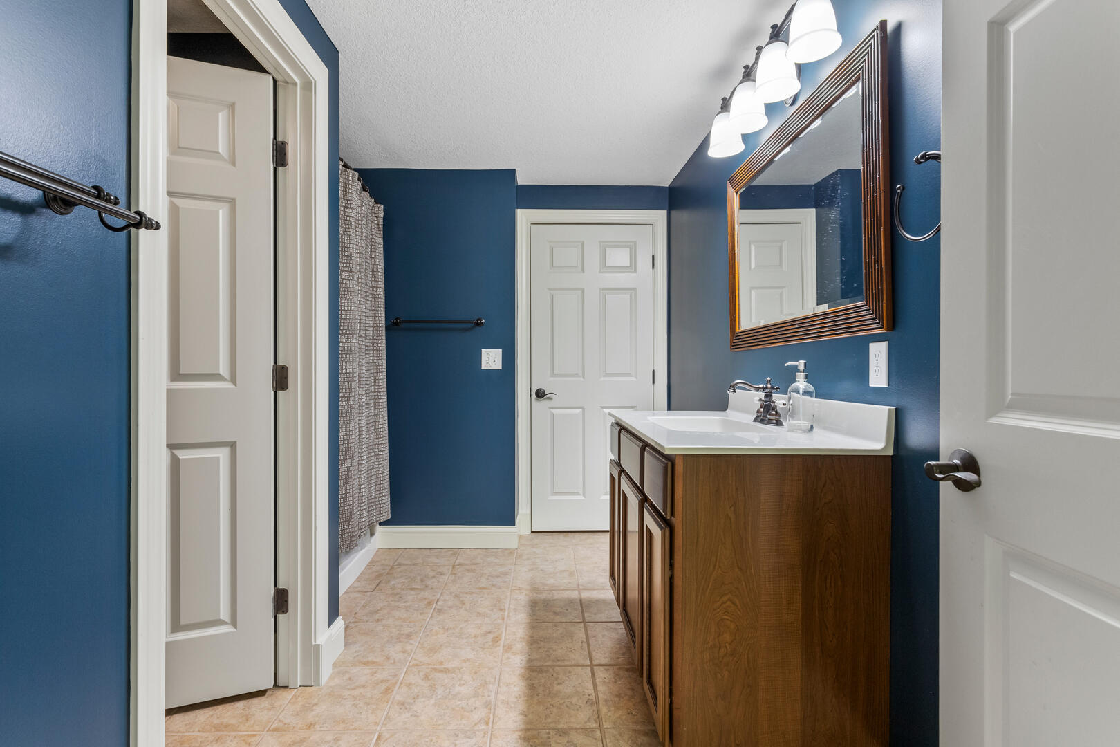 2410 Wendover Place Champaign, IL 61822 - Photo 49 of 68