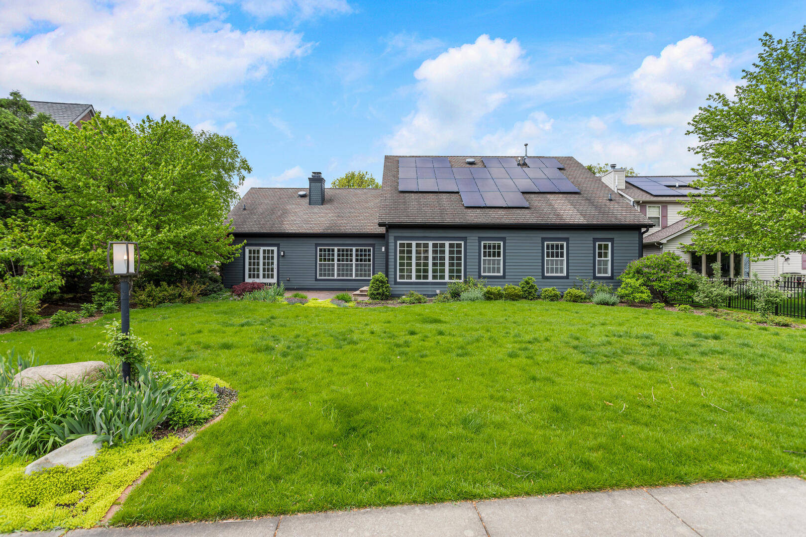 2410 Wendover Place Champaign, IL 61822 - Photo 55 of 68