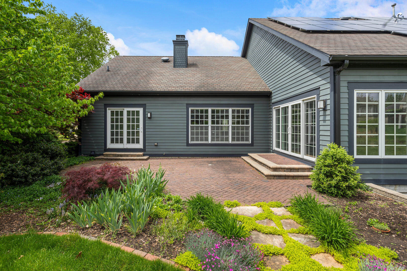 2410 Wendover Place Champaign, IL 61822 - Photo 57 of 68