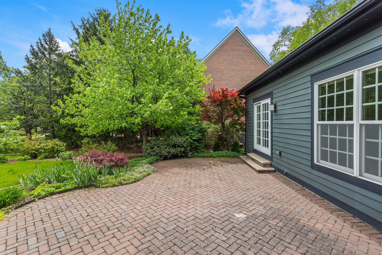 2410 Wendover Place Champaign, IL 61822 - Photo 58 of 68