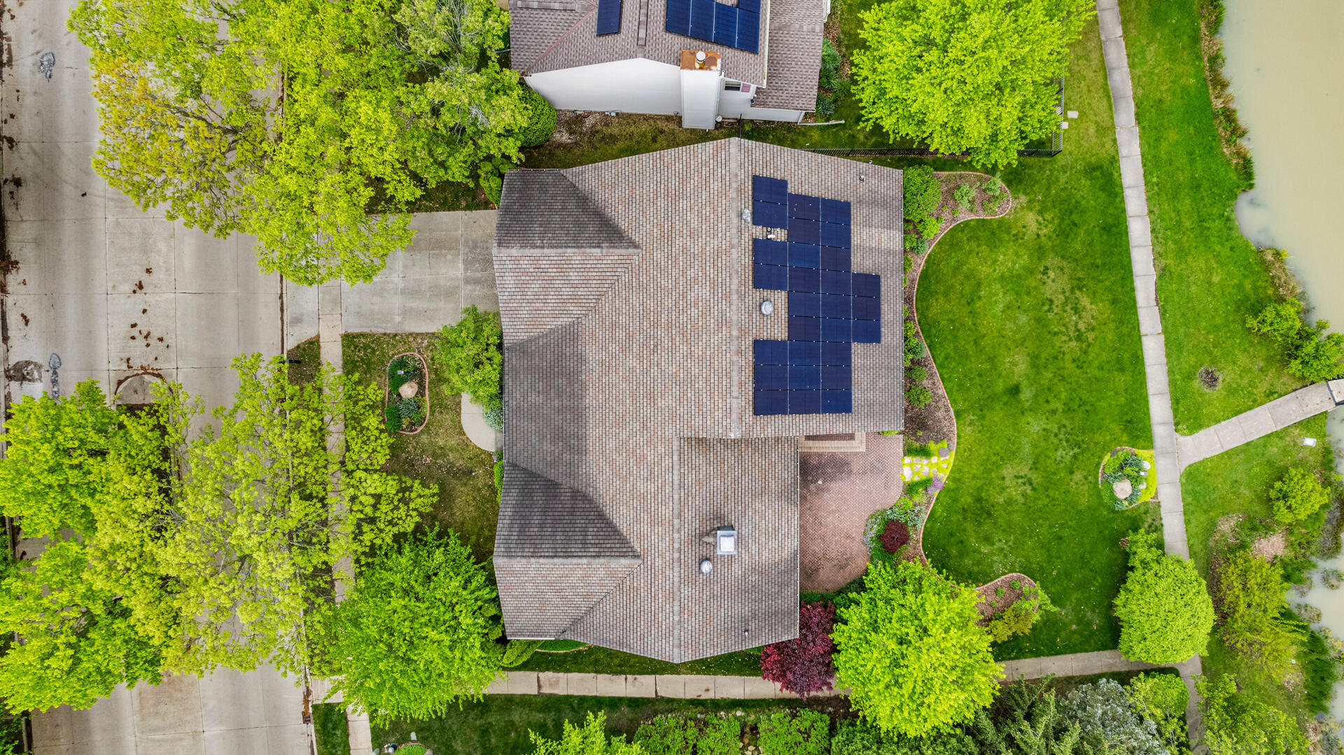 2410 Wendover Place Champaign, IL 61822 - Photo 65 of 68