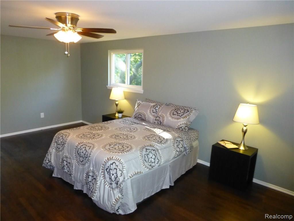 5895 Raven Road Bloomfield Hills, MI 48301 - Photo 25 of 43 P1060710.JPG