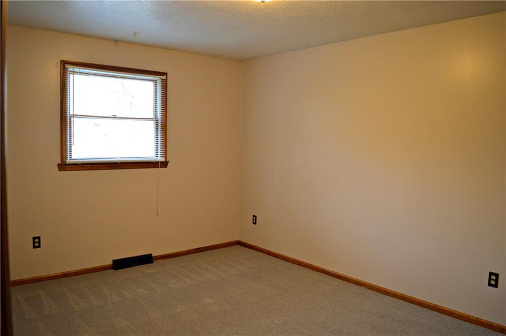 420 Dinnerbell Road Butler, PA 16002 - Photo 17 of 25