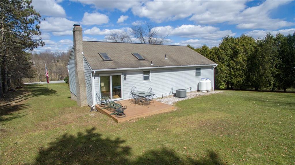 420 Dinnerbell Road Butler, PA 16002 - Photo 6 of 25
