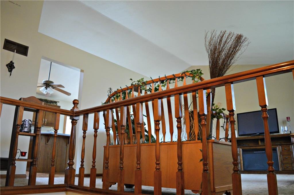 420 Dinnerbell Road Butler, PA 16002 - Photo 8 of 25
