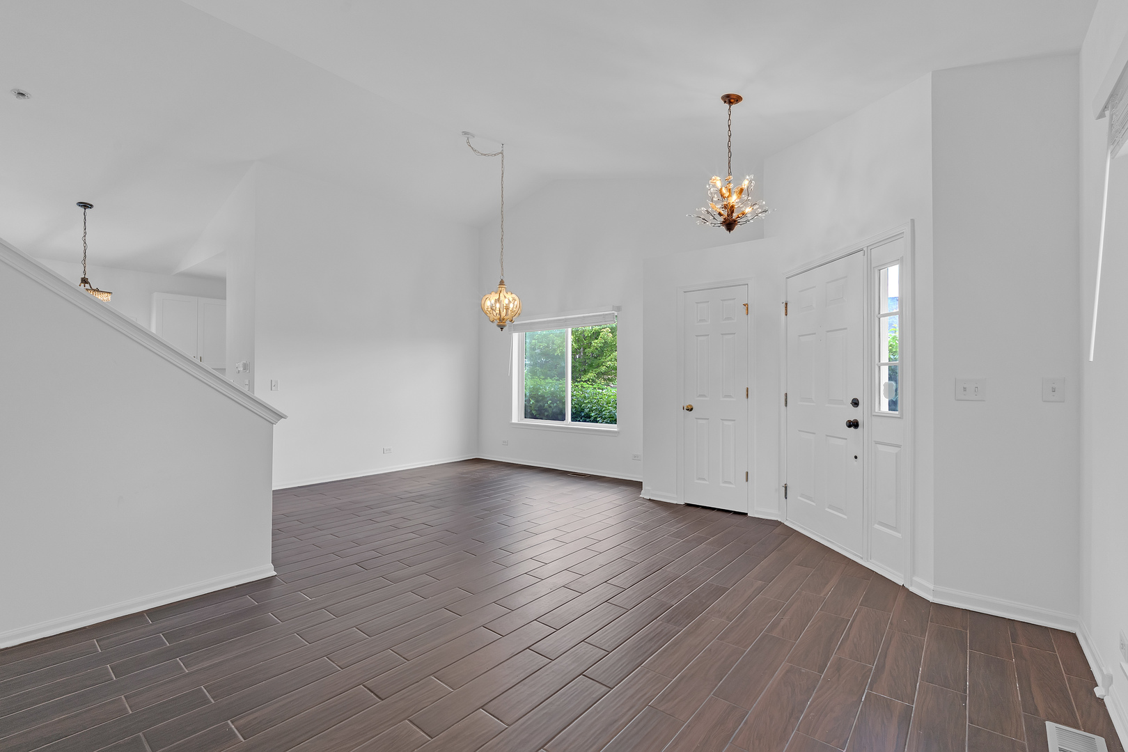 25880 Brooks Farm Road Round Lake, IL 60073 - Photo 5 of 36