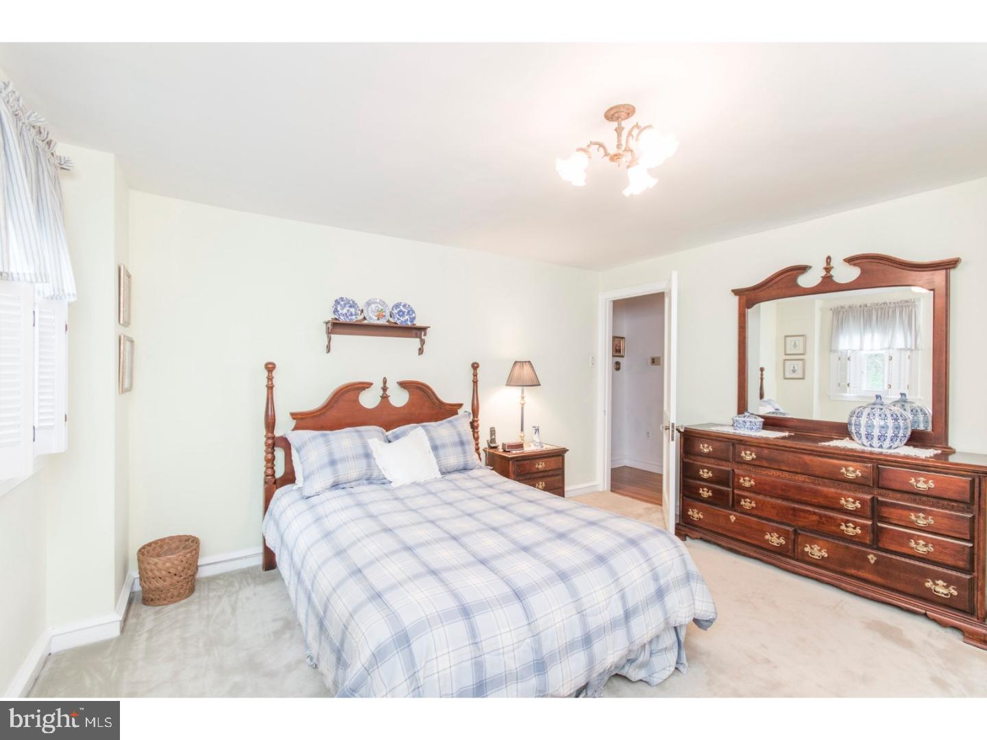916 Gilbert Road Cheltenham, PA 19012 - Photo 16 of 25 Bedroom 2