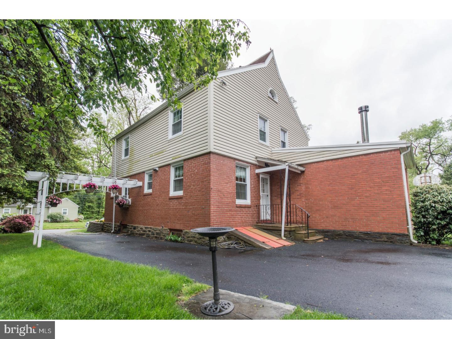 916 Gilbert Road Cheltenham, PA 19012 - Photo 25 of 25 Exterior Back