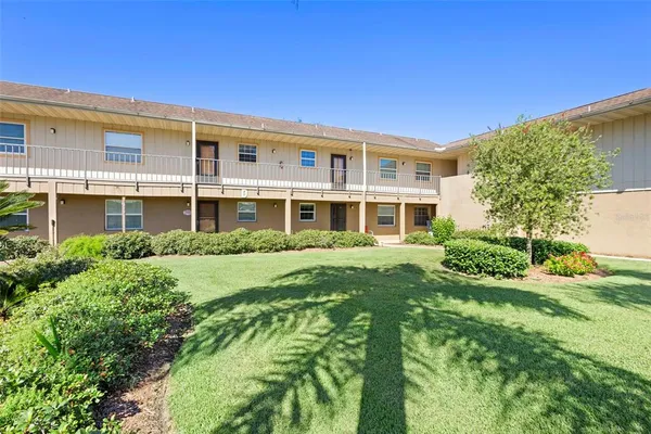 $269,900 | 1640 Juno Trail, Unit 202D, Astor, FL 32102