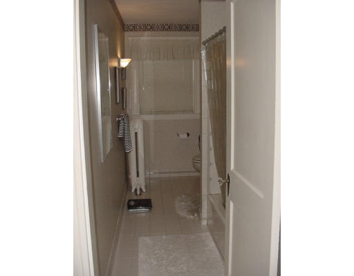 38 Cheriton Road Quincy, MA 02170 - Photo 9 of 10 Gallery Image 9
