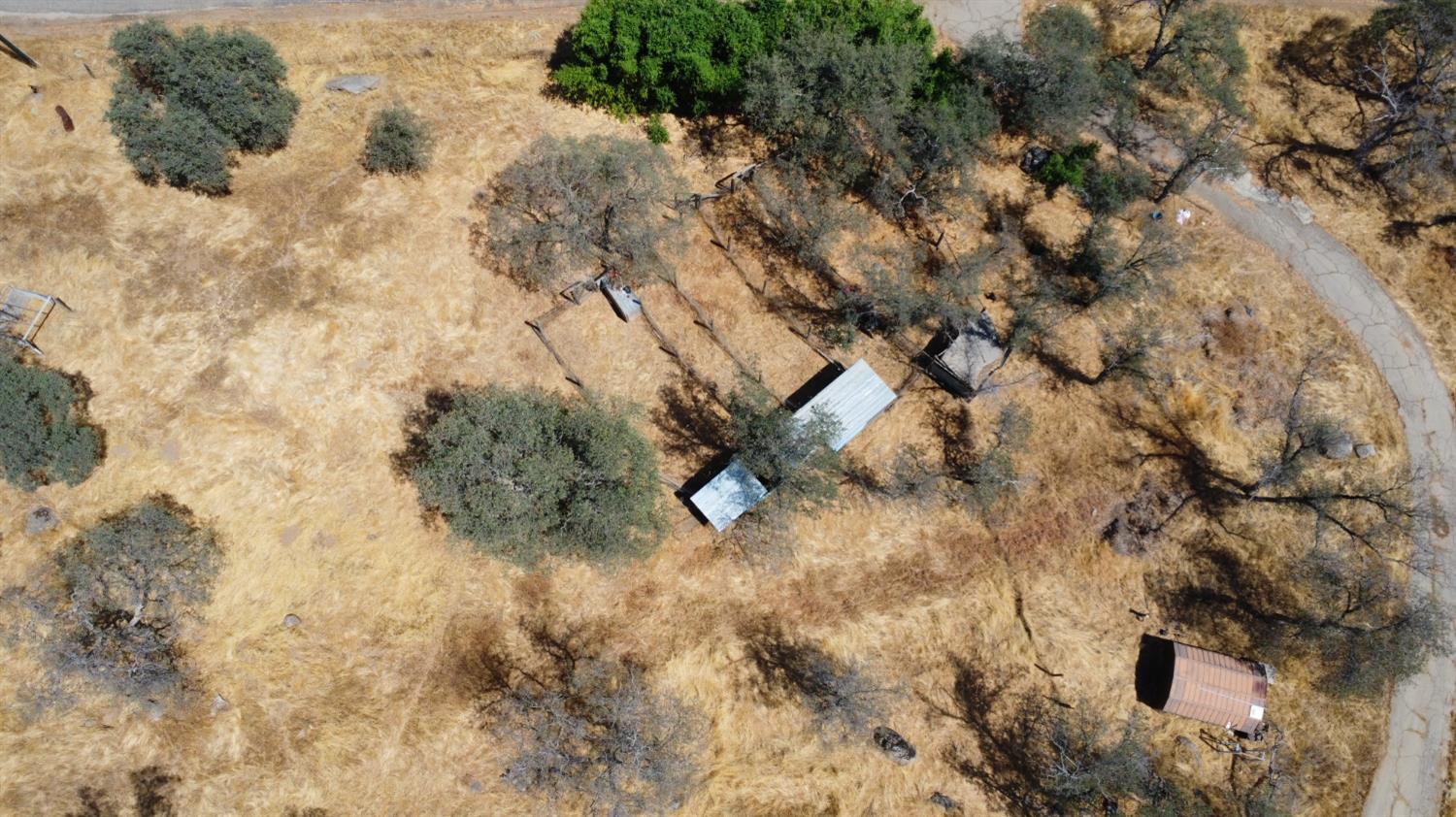 36423 Ennis Road Squaw Valley, CA 93675 - Photo 12 of 13