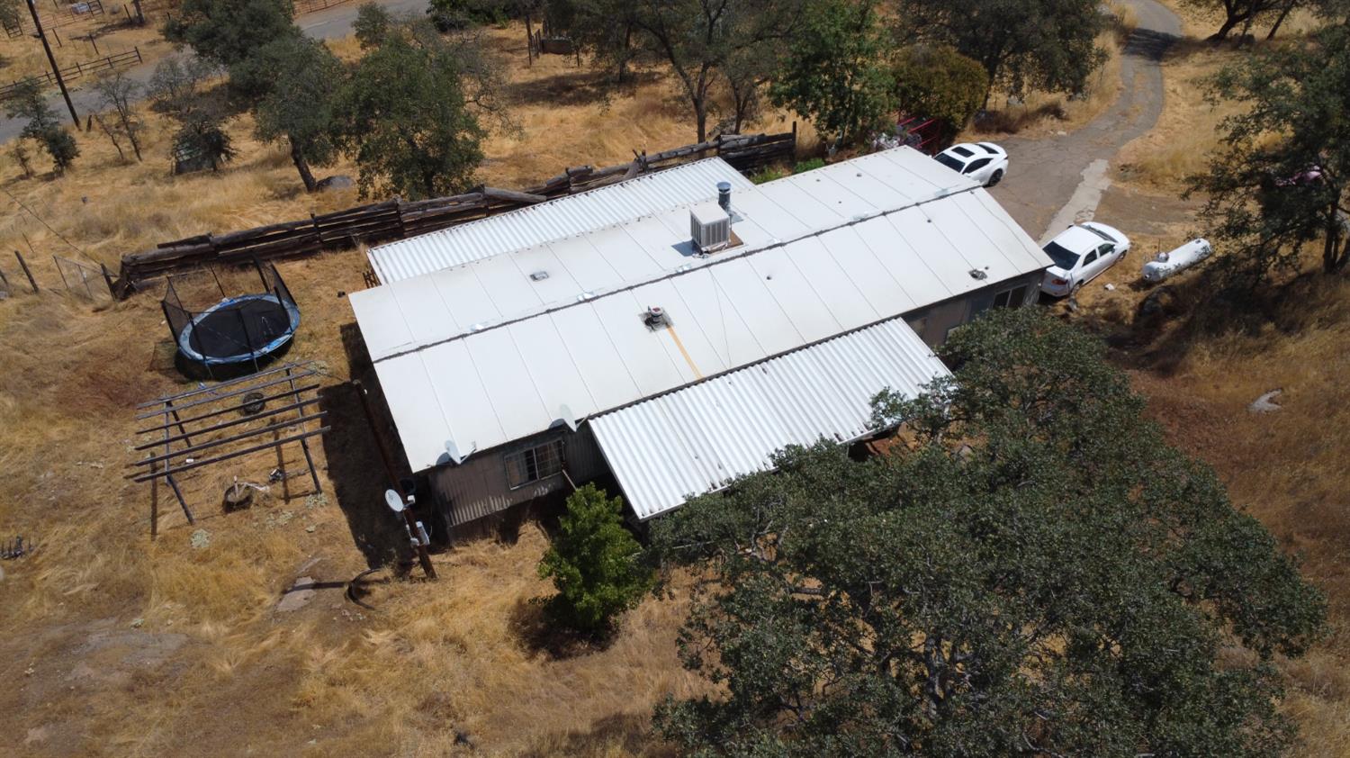 36423 Ennis Road Squaw Valley, CA 93675 - Photo 4 of 13