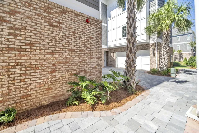 $1,899,900 | 413 Henderson Cottage Way, Destin, FL 32541