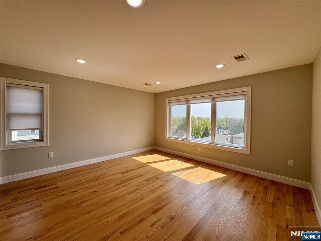 105 Feronia Way, Unit 2 Rutherford, NJ 07070 - Photo 15 of 23