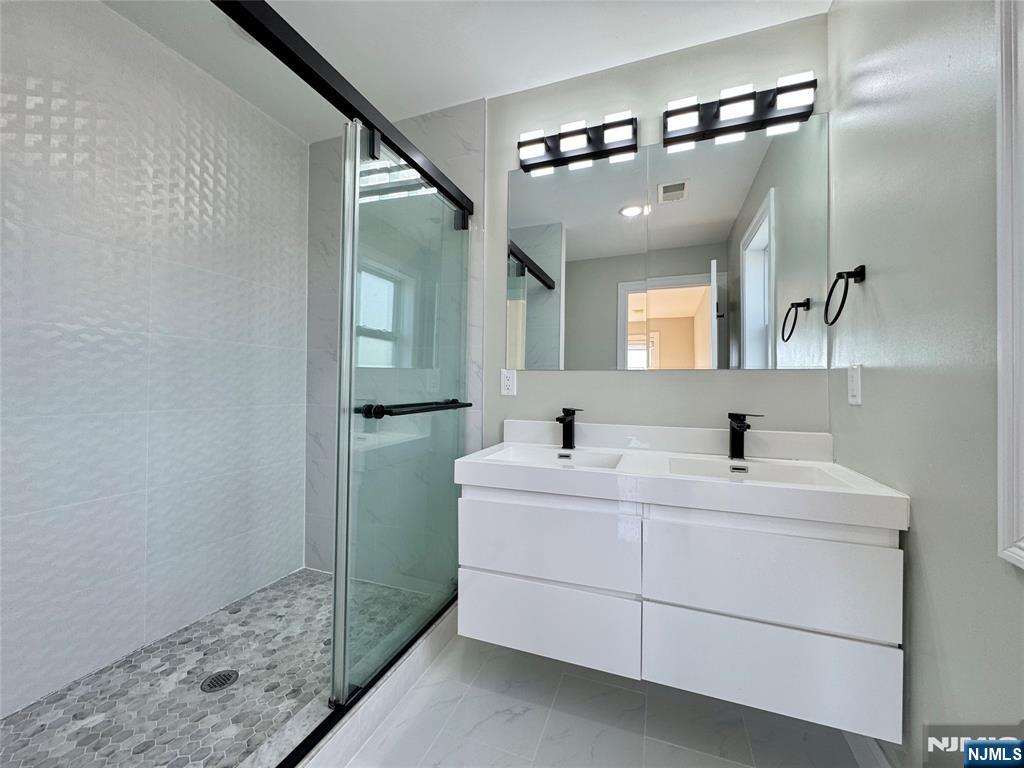 105 Feronia Way, Unit 2 Rutherford, NJ 07070 - Photo 17 of 23