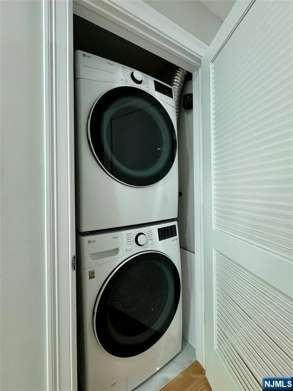 105 Feronia Way, Unit 2 Rutherford, NJ 07070 - Photo 19 of 23