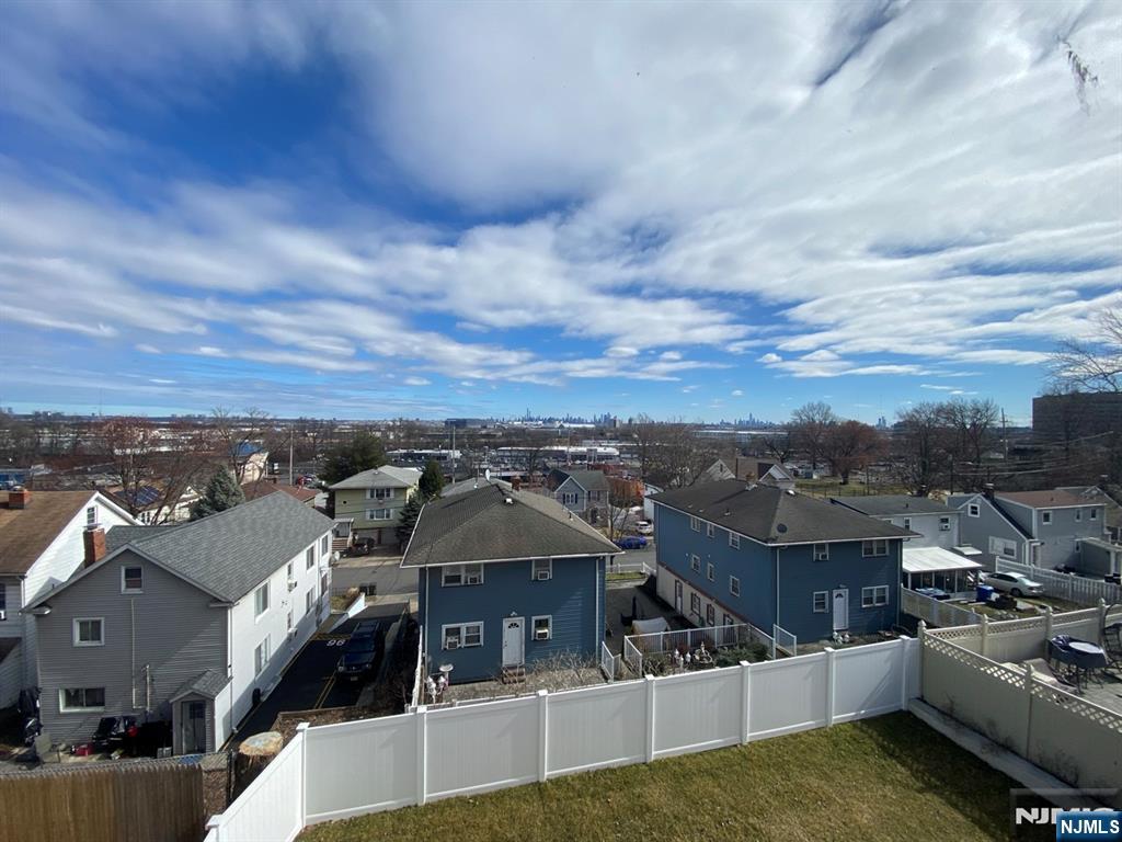 105 Feronia Way, Unit 2 Rutherford, NJ 07070 - Photo 20 of 23