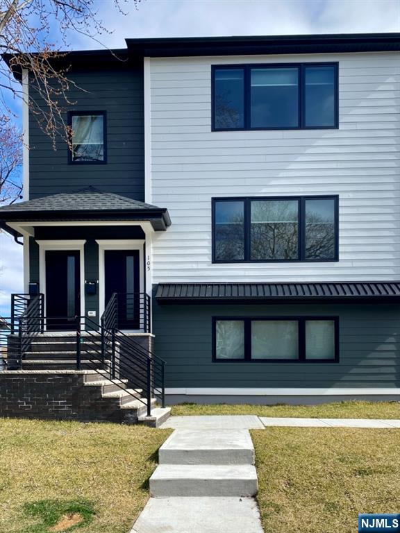 105 Feronia Way, Unit 2 Rutherford, NJ 07070 - Photo 2 of 23