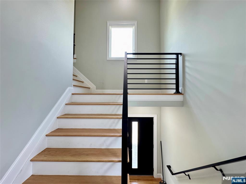105 Feronia Way, Unit 2 Rutherford, NJ 07070 - Photo 21 of 23