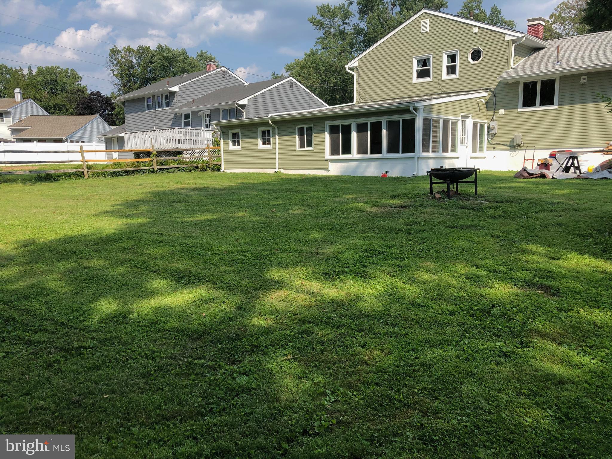 40 Lumar Road Lawrence Township, NJ 08648 - Photo 22 of 22 Back of home